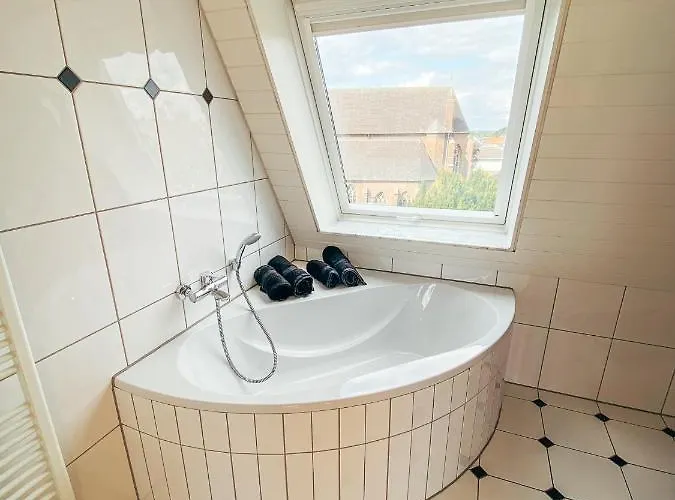 Appartement Rheinloft 3 - Grosse Giebelwohnung Mit Dachterrassen An Der Rheinpromenade Emmerich